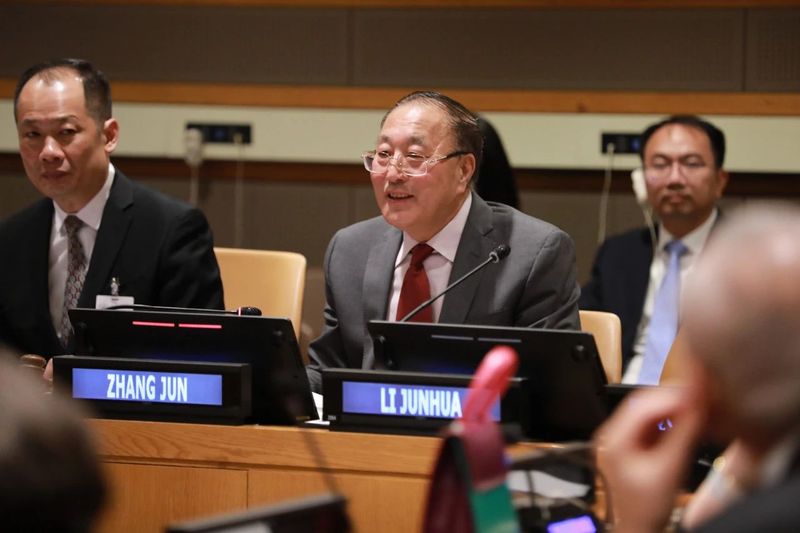 有关于一片神奇的叶子!的消息(1)