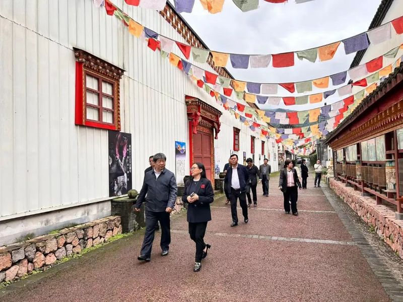 关于做好“三茶”统筹大文章 打造融合发展新业态——西双版纳州政协赴四川、重庆学习考察的最新消息(10)