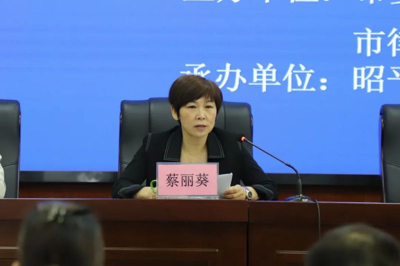 关于法治精准护航，让昭平茶香飘得更远——昭平县司法局开展茶产业法治服务活动的新闻(2)