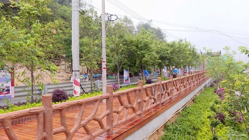 关于凤凰镇：茶旅融合发展 赋能乡村振兴的信息(2)