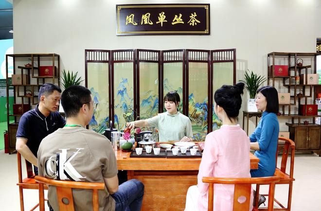 关于所有人，来“世界工夫茶文化之乡”潮州喝茶的最新消息(1)