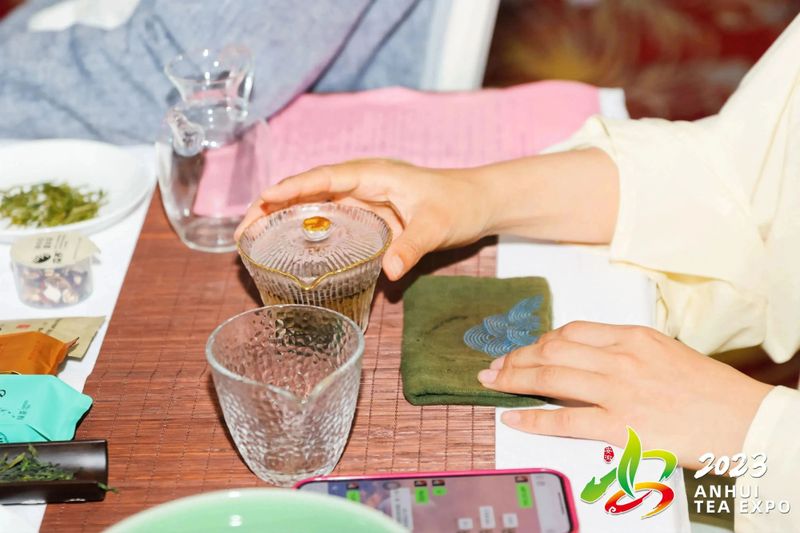 关于“皖美徽茶”品鉴交流会成功举行的内容(5)