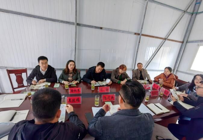 关于九三学社黔南州委赴三都县调研茶产业发展情况的相关信息(2)