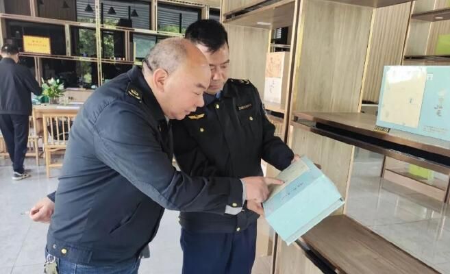 关于城固市场监管局开展茶叶领域限制过度包装标准专项检查的消息