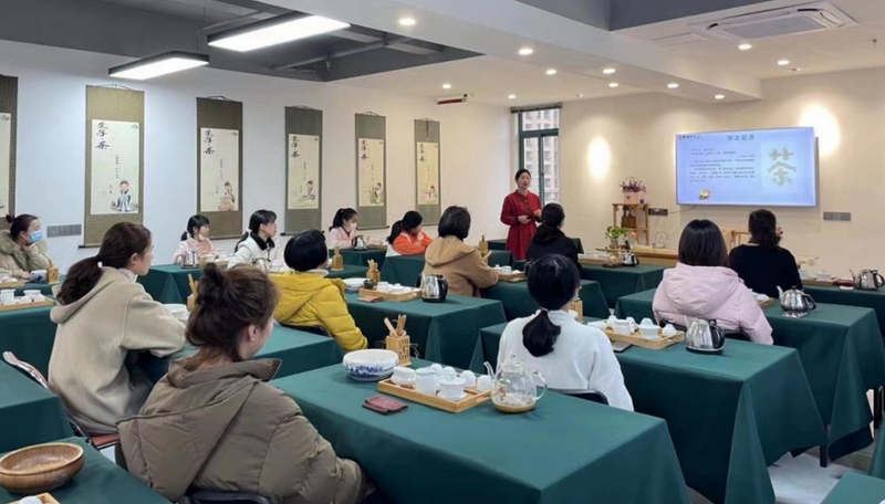 关于践行“三茶”理念 做强政和白茶  党建引领“三茶”统筹发展的相关信息(1)