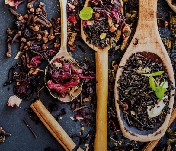 有关于第八届全球茶叶论坛在迪拜举办，九宇有机公司创始人毛立民博士出席并发言的信息