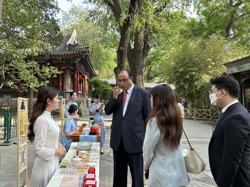 关于“茶和天下”·雅集启动仪式的新闻(7)