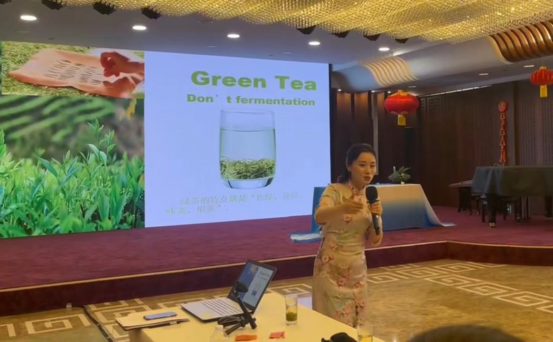 有关于四川青年茶人欧盟使团开讲茶文化的相关内容(3)