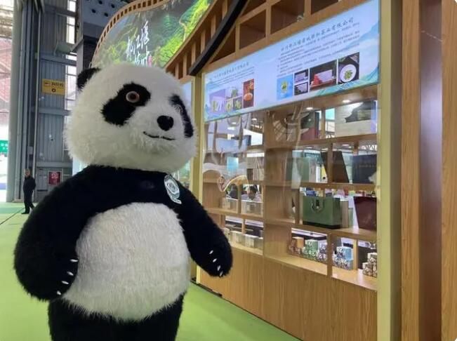 关于聚焦茶博会：“破圈”生长，茶产业年轻化正成潮流的消息(1)