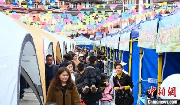 关于打造“茶旅”名片 西藏墨脱首届茶文化旅游季开幕 的最新消息(3)