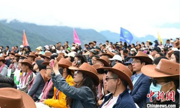 关于打造“茶旅”名片 西藏墨脱首届茶文化旅游季开幕 的最新消息(2)