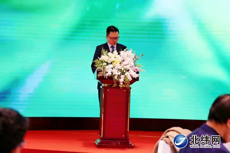 关于推动雅茶产业加快发展 雅安茶产业推介暨经销商大会召开的内容