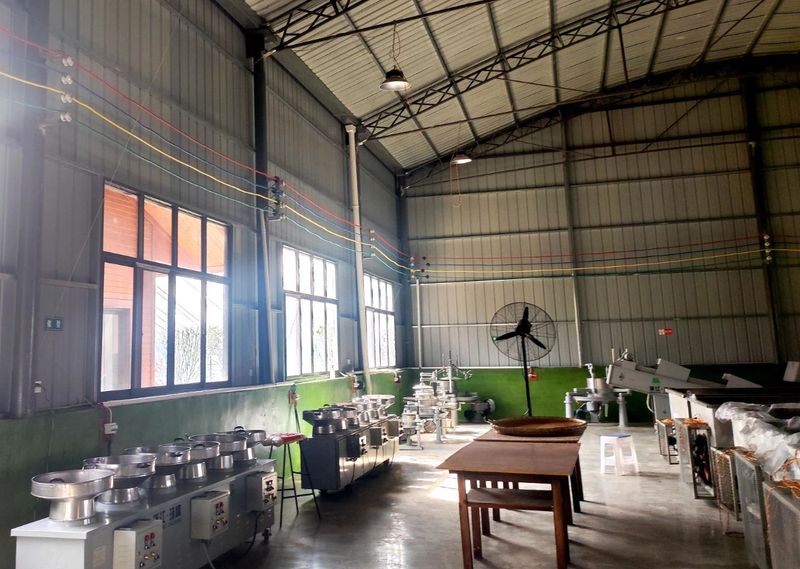 关于马场镇：西片区茶叶加工厂建成投产助茶产业提效增能的消息(1)