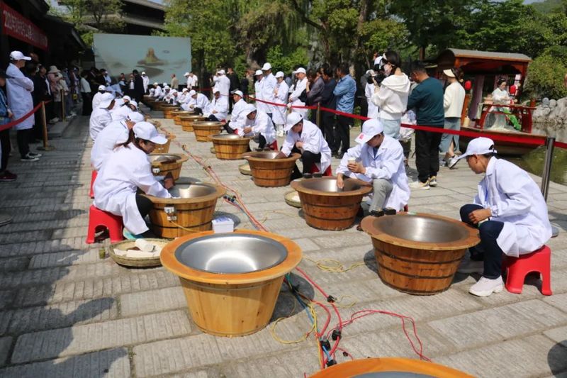 有关于2023年汉中市手工制茶技能大赛在勉县举行的新闻(1)