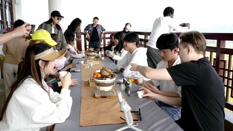 有关于“守护蓝色星球·国际青年贵州行”参访活动走进湄潭的资讯(5)