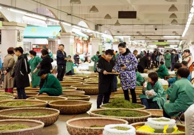 关于单日交易量达20余万公斤!绍兴新昌大佛龙井茶文化节带动茶叶产销两旺的相关信息(4)