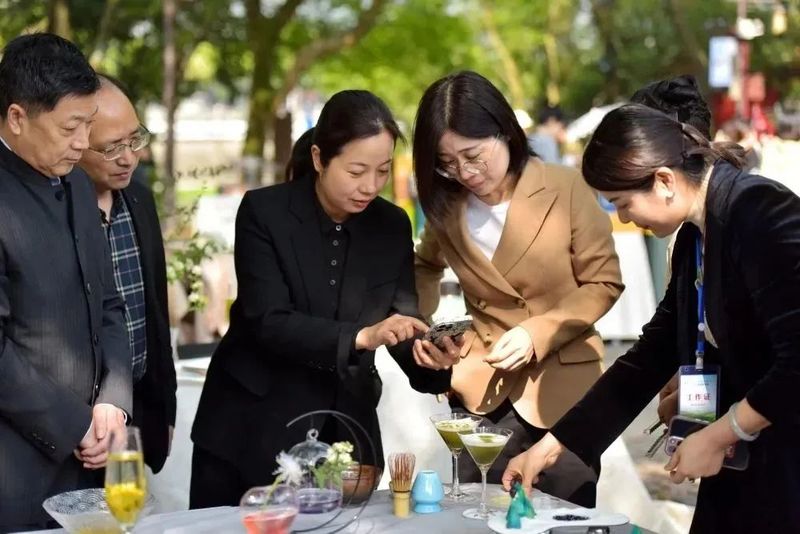 有关于茶为国饮 共品共享 诸暨市举办2023全民饮茶日活动的相关内容(1)