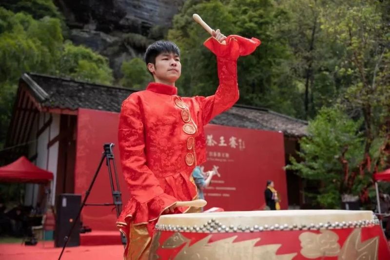 关于传承弘扬茶文化，武夷山开展“喊山祭茶”民俗文化活动的最新消息(6)