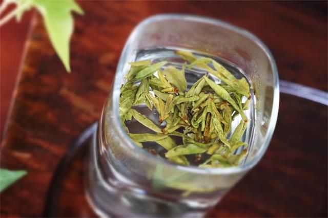 有关于2023年明前龙井茶价格多少的资讯(1)