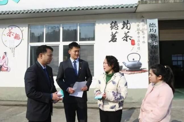 关于农行信阳分行：赋能老区茶产业发展的资讯