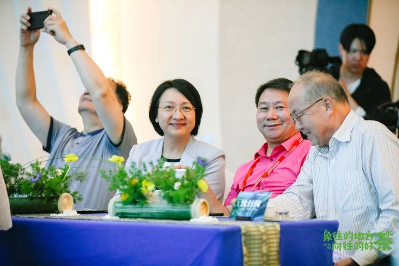 关于走,去喝茶,2023西双版纳普洱茶交易会正在进行中的相关内容(5)