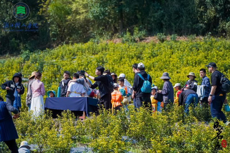 关于稽东春山好 雅叙共发展——树大携手企业 赋能乡村振兴的信息(2)