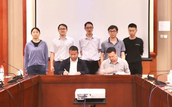 有关于云南省重大科技专项“世界大叶茶技术创新中心建设及成果产业化”现场观摩会暨重大成果发布会顺利召开的内容(4)