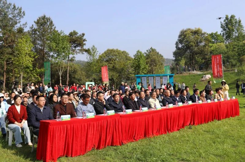 有关于 第四届“泰宁岩茶·茶香金湖”采茶节今日举办！推动茶产业再上新台阶的资讯(2)