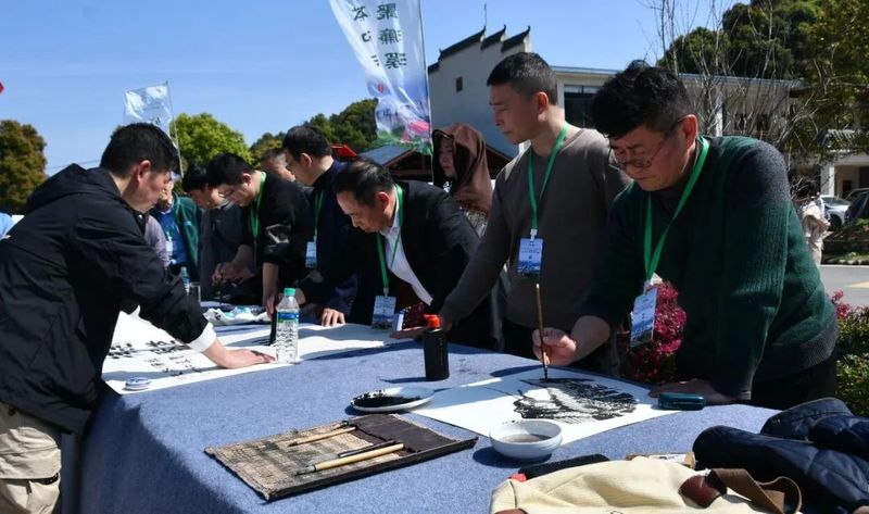 有关于春意浓 摘新绿 庐山云雾茶“开采节”正式拉开序幕的相关信息(13)