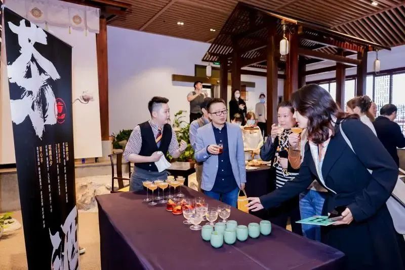 有关于跨界融合出新意，第27届豫园国际茶文化节开展的内容(19)