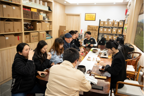 有关于知名学者走进福鼎白茶的资讯