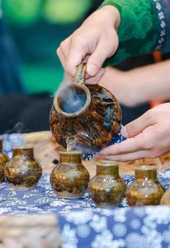 关于景东县无量山彝族烤茶获首届民族茶艺大赛银奖！的资讯(10)