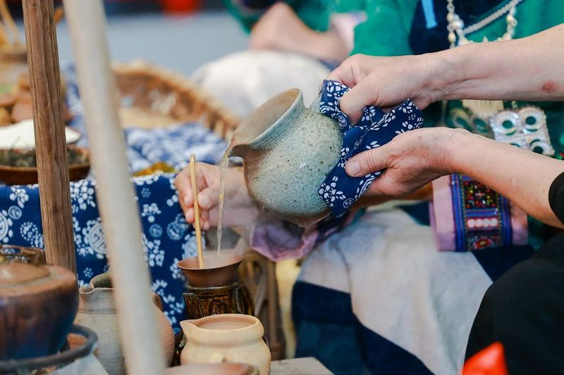 关于景东县无量山彝族烤茶获首届民族茶艺大赛银奖！的资讯(9)