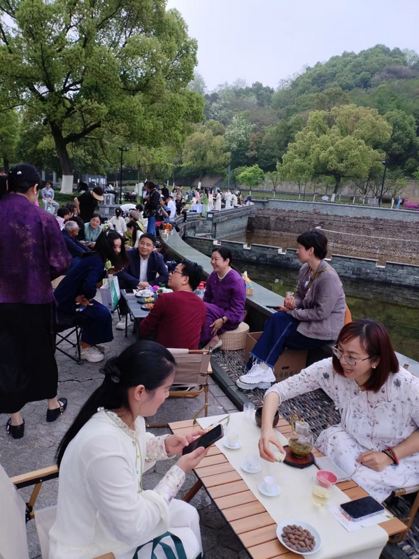 关于2024诸暨市全民饮茶日活动在城市广场举行的最新消息(8)