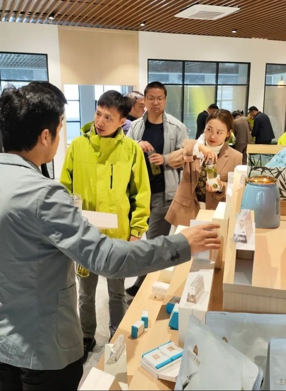 关于“科技与茶香的融合”研学活动的资讯(6)