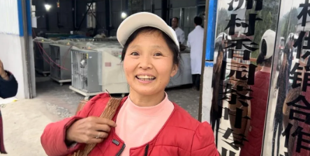 关于古丈县红石林镇:春来农忙正当时 兴茶富民产业旺的新闻(5)