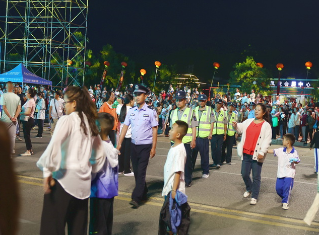 关于凤庆：警保联勤联动，护航2024云南临沧凤庆红茶节的资讯