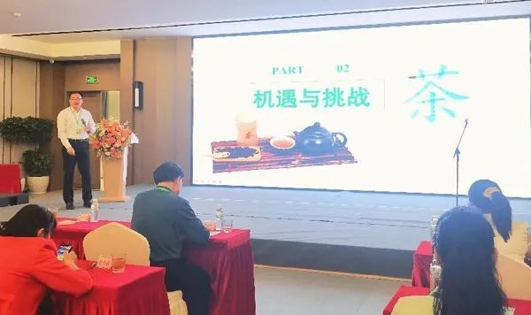 有关于云南茶叶所农科服务团专家到临沧主产茶区开展科技服务的资讯