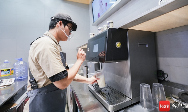 关于茶饮品牌席“卷”消博会 “出海”“下沉”还是“跨界”？的资讯(7)