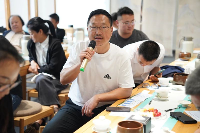 关于易解《茶经》活动四川站第一场在茶文化公园举行的内容(6)