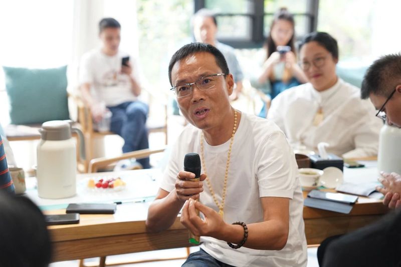 关于易解《茶经》活动四川站第一场在茶文化公园举行的内容(8)