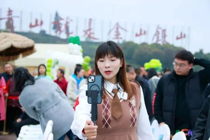 关于2023成都（邛崃）采茶季暨邛崃黑茶文化旅游节开幕的最新消息(10)