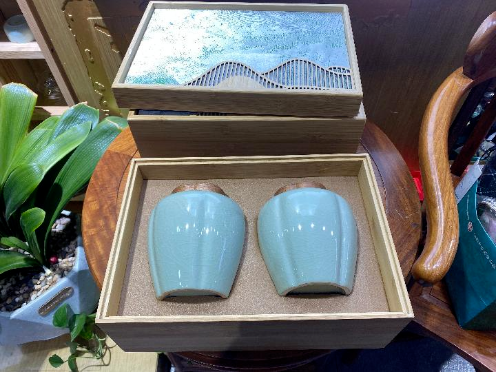 有关于新华社：“茶叶2两、包装2斤” 背后有啥猫腻？的相关内容(1)