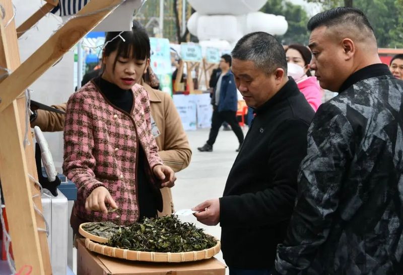 关于赣州市首届“赣南高山(硒)茶”春季展销会开幕的最新消息(16)