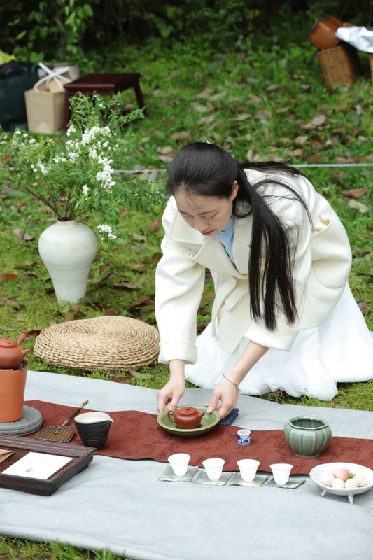 有关于“武夷正岩杯·巾帼风雅颂”最美茶席设计大赛圆满结束的消息(7)