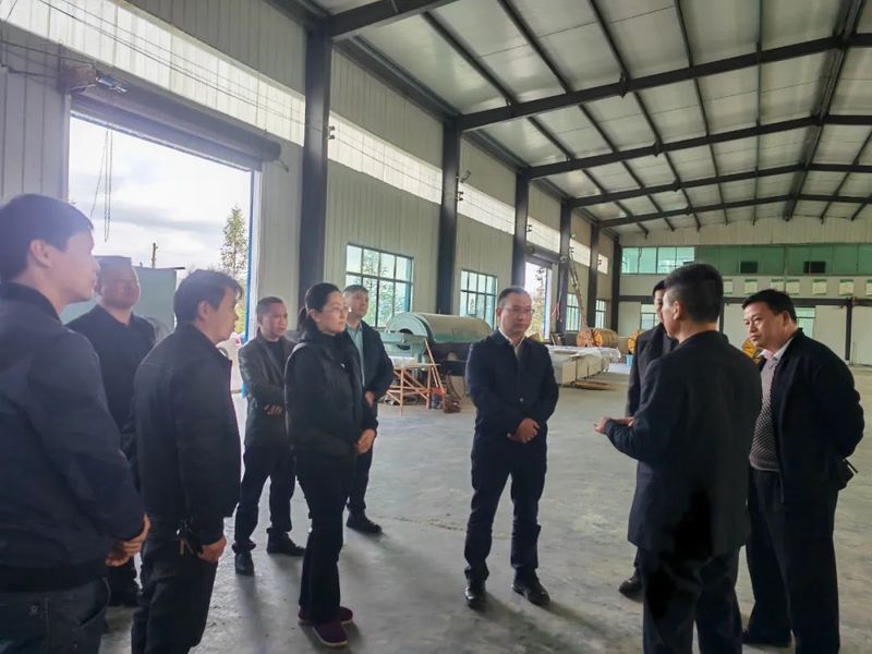 有关于曾奕辉到中坝街道调研茶产业发展的相关内容(1)