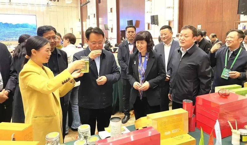 有关于陕西“百企茶区行”宣传推介活动走进汉中的消息(1)