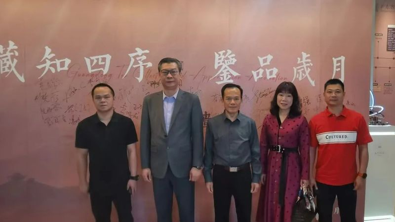 有关于一任天真的信息(1)