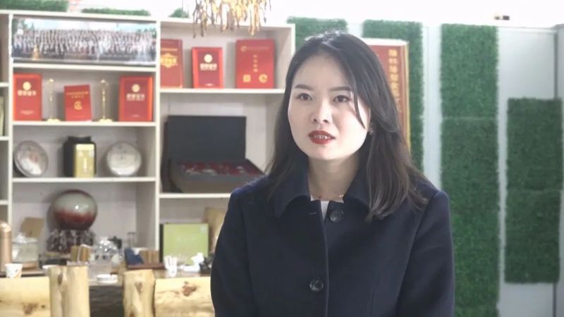 关于第15届贵州茶博会桐梓县分会场春茶开采仪式举行的消息(1)