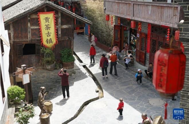 关于陕西安康：茶旅融合促发展的相关信息(1)